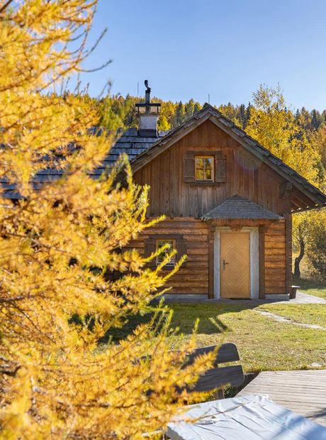 Paulmahdhütte im Herbst